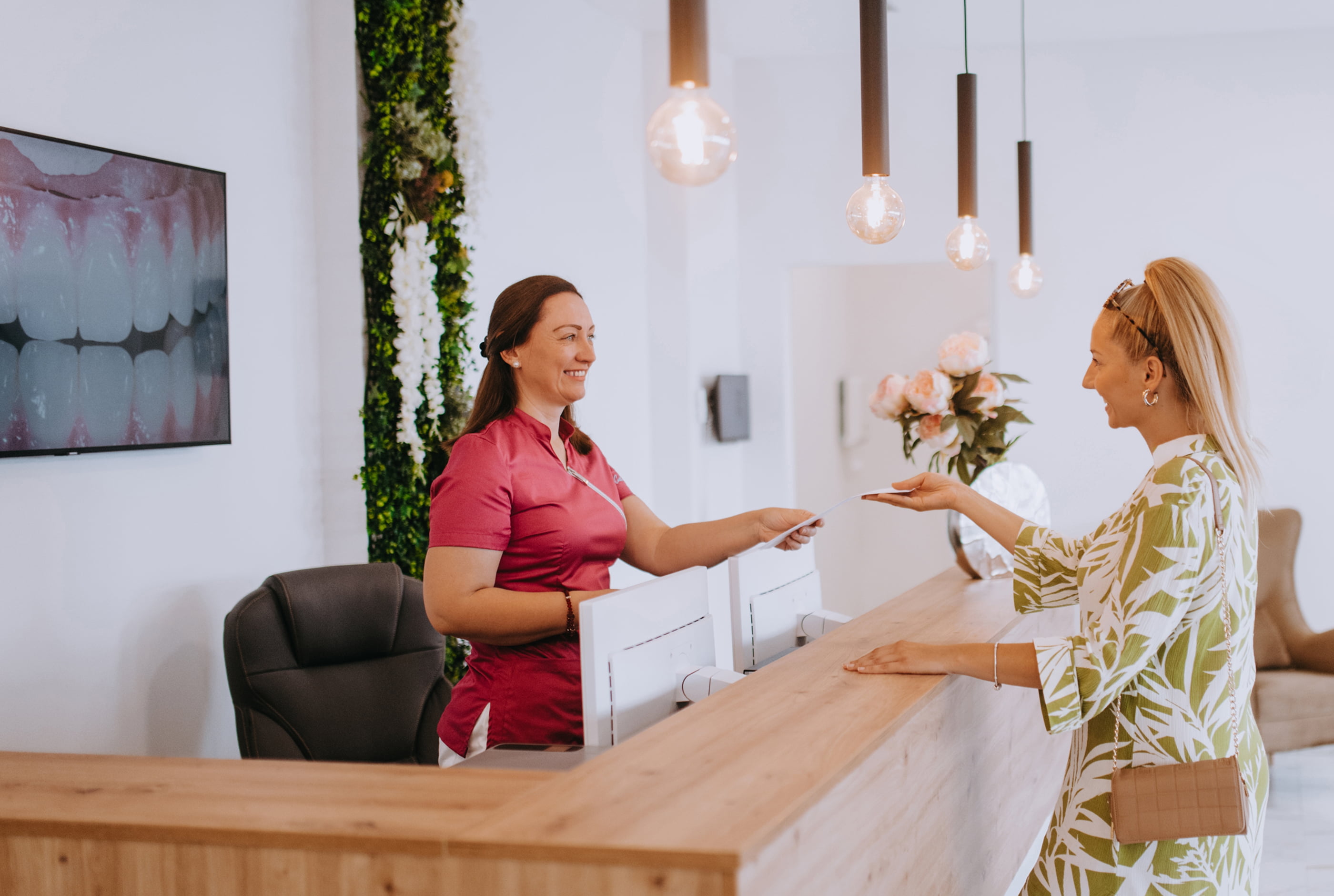 Schedule dental appointment online with cosmetic and restorative dentist